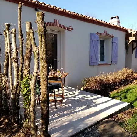 Kwatera prywatna L'eden Naturiste Ecureuil