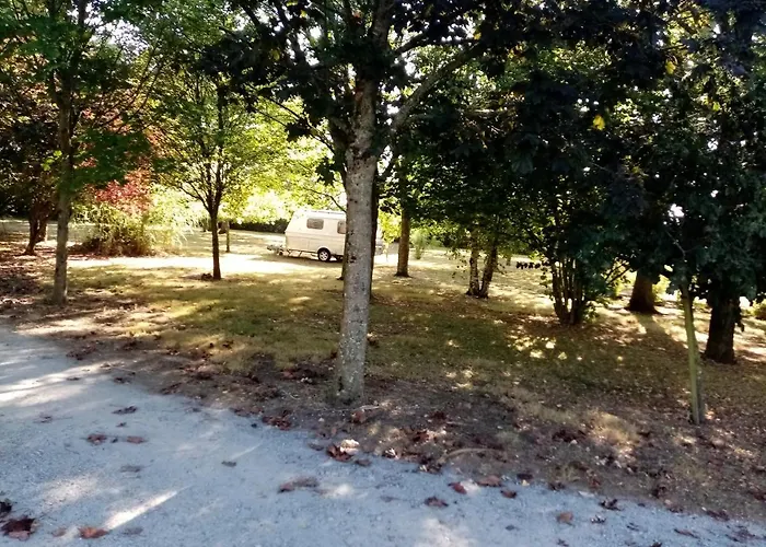 L'eden Naturiste Ecureuil Проживание в семье *